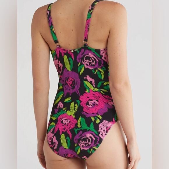 NEW BETSEY JOHNSON BRIGHT FLORAL ONE PIECE SWIMSUIT SZ XL - Picture 3 of 12